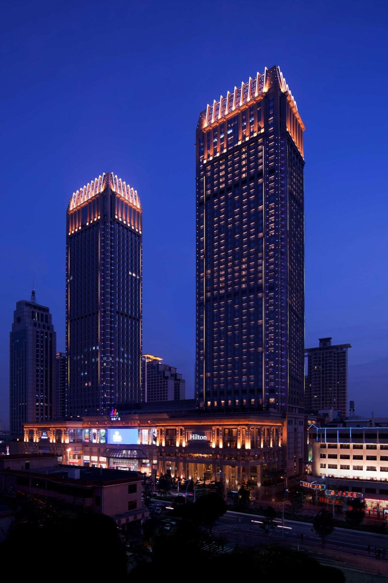 Hilton Zhongshan Downtown Buitenkant foto